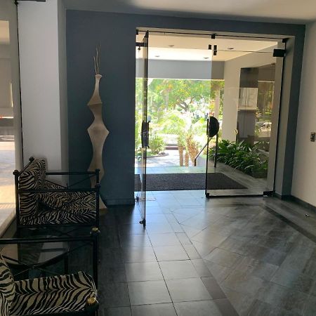 Acogedor Dpto En San Isidro Excelente Vista, Piscina Y Wifi Lima Exterior foto