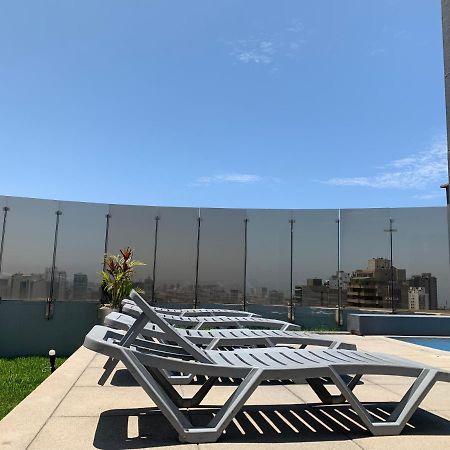 Acogedor Dpto En San Isidro Excelente Vista, Piscina Y Wifi Lima Exterior foto