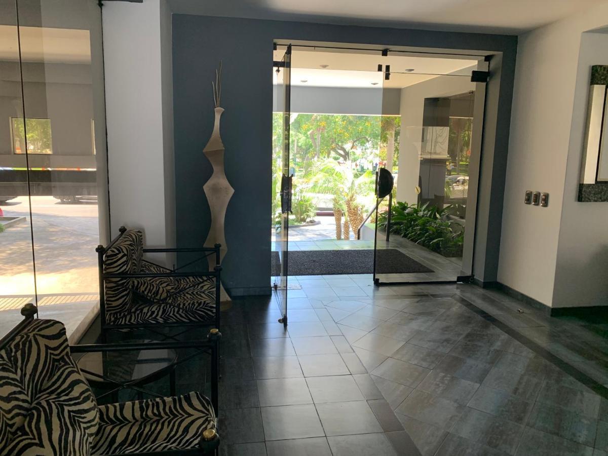 Acogedor Dpto En San Isidro Excelente Vista, Piscina Y Wifi Lima Exterior foto